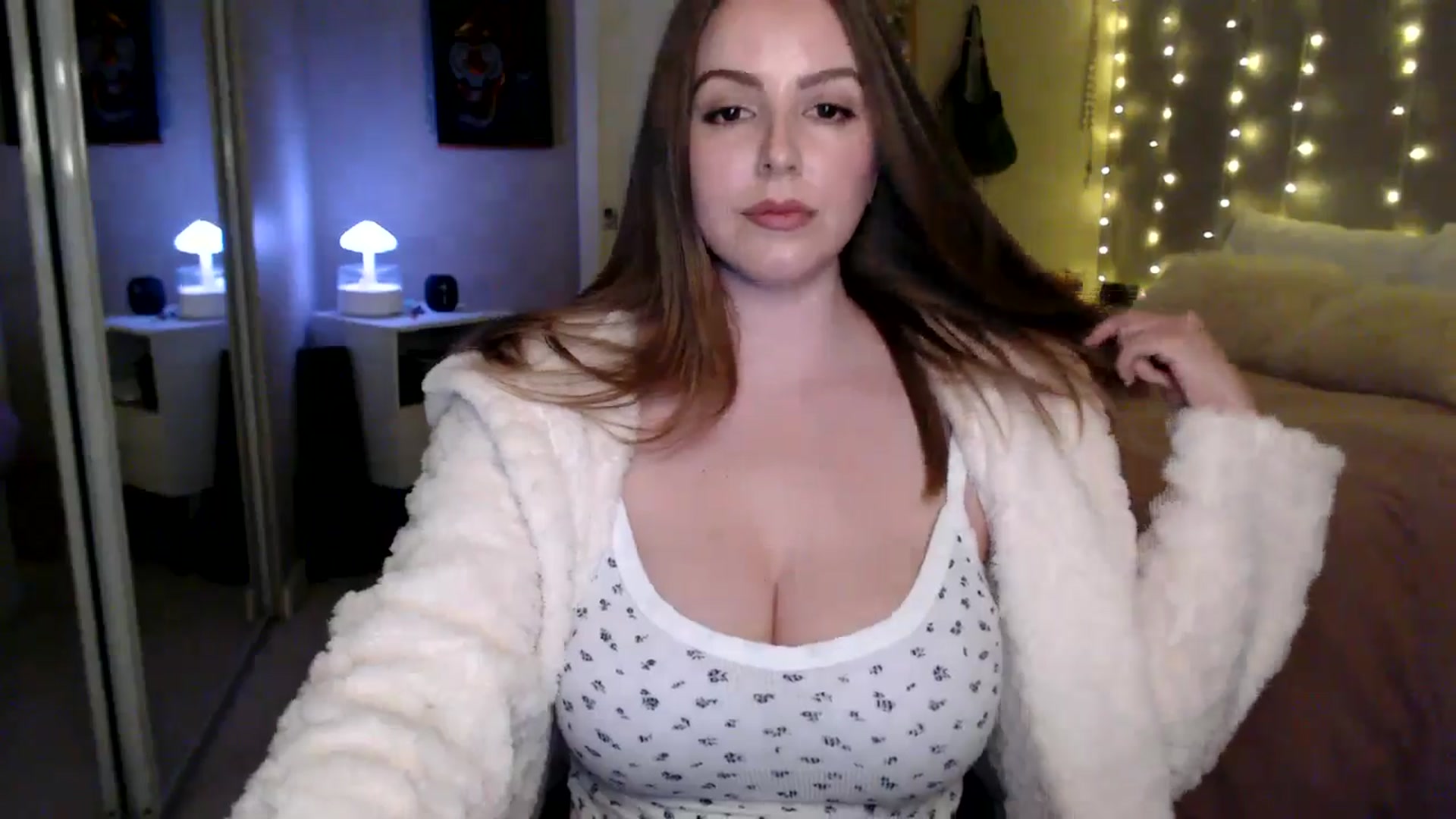 Gallery image thumbnail from MyaDelaney's myfreecams stream on, 02/26/2026, 04:04 image 13 of 20