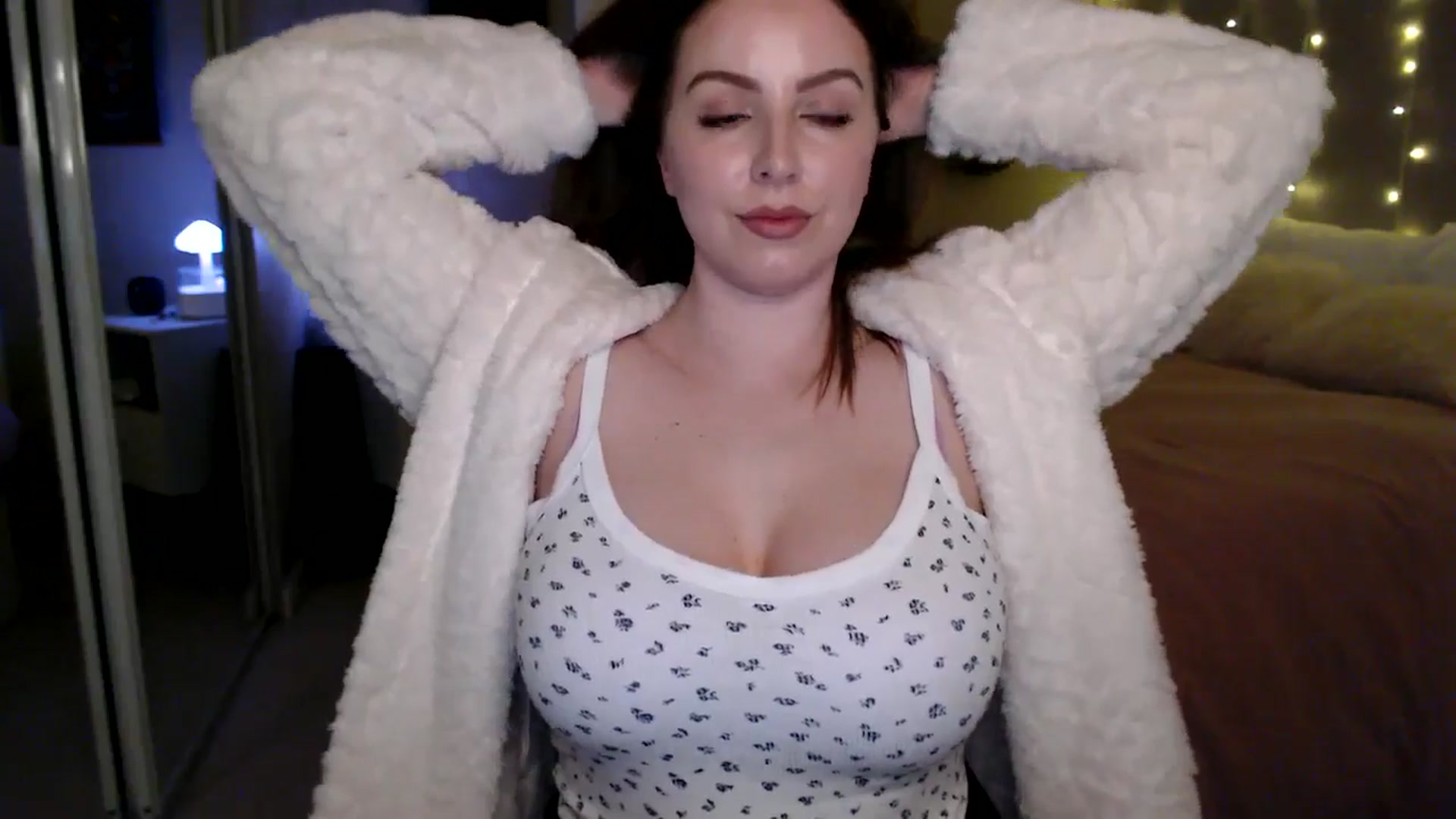 Gallery image thumbnail from MyaDelaney's myfreecams stream on, 02/26/2026, 04:04 image 19 of 20