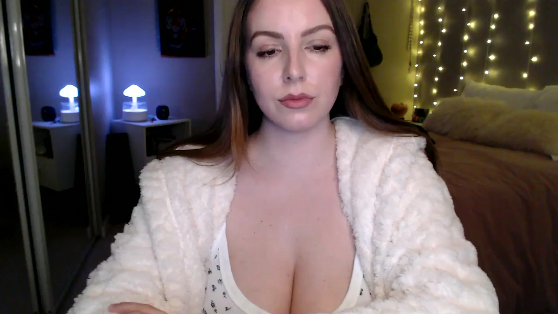 Gallery image thumbnail from MyaDelaney's myfreecams stream on, 02/26/2026, 04:42 image 6 of 20