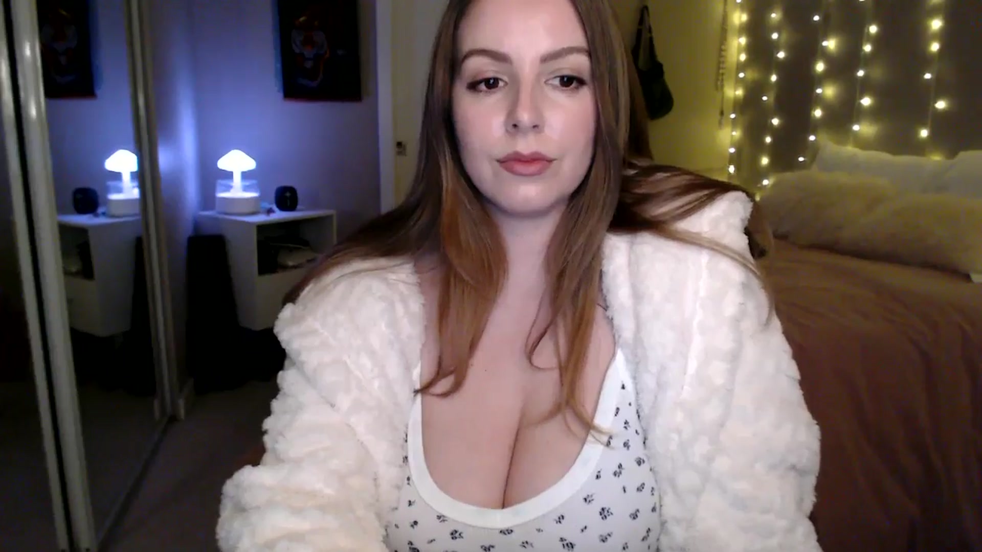 Gallery image thumbnail from MyaDelaney's myfreecams stream on, 02/26/2026, 04:42 image 8 of 20