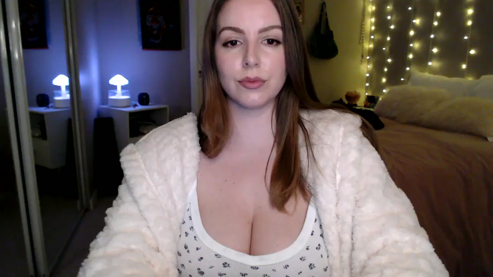 Gallery image thumbnail from MyaDelaney's myfreecams stream on, 02/26/2026, 04:42 image 3 of 20