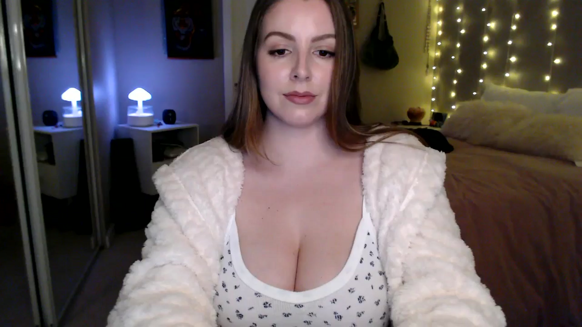 Gallery image thumbnail from MyaDelaney's myfreecams stream on, 02/26/2026, 04:42 image 14 of 20