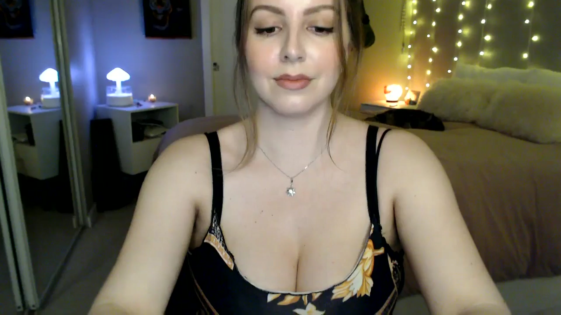 Gallery image thumbnail from MyaDelaney's myfreecams stream on, 02/27/2026, 03:12 image 13 of 20