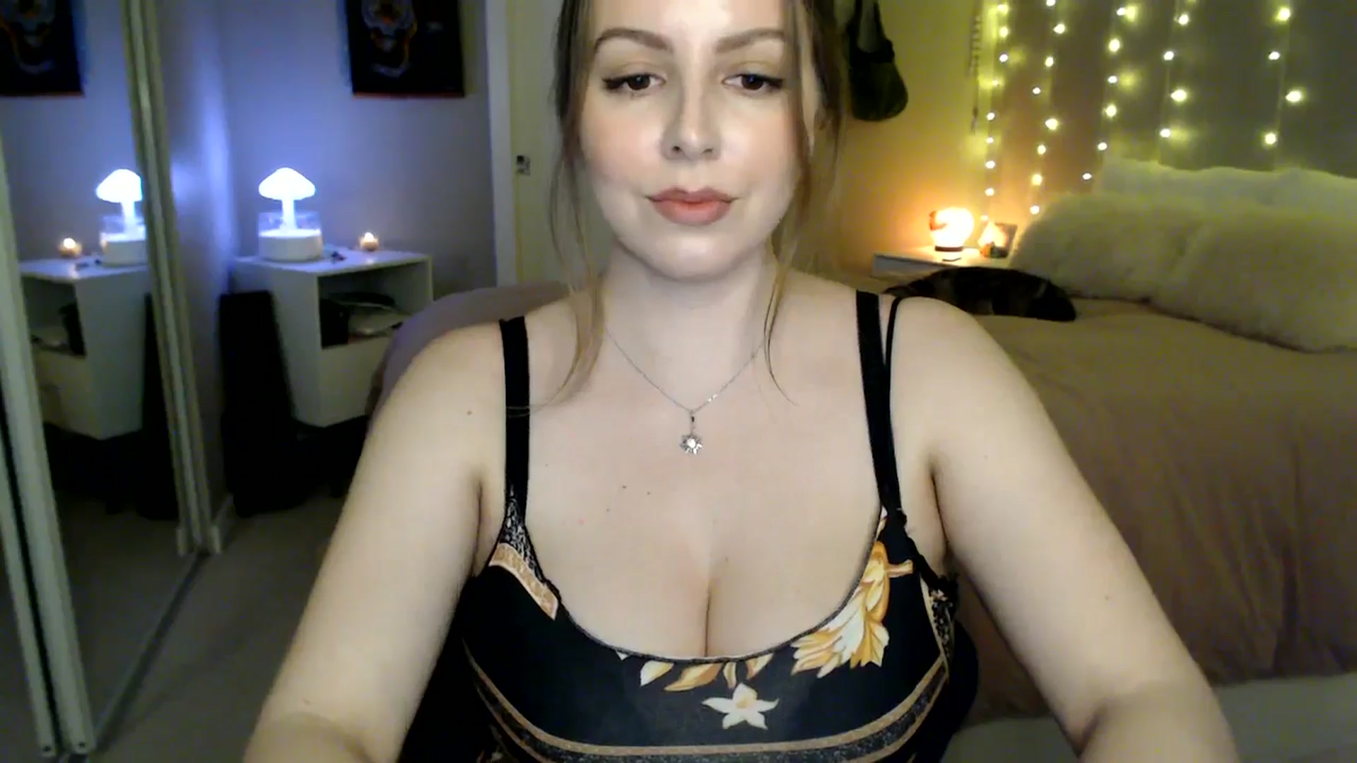 Gallery image thumbnail from MyaDelaney's myfreecams stream on, 02/27/2026, 03:12 image 15 of 20