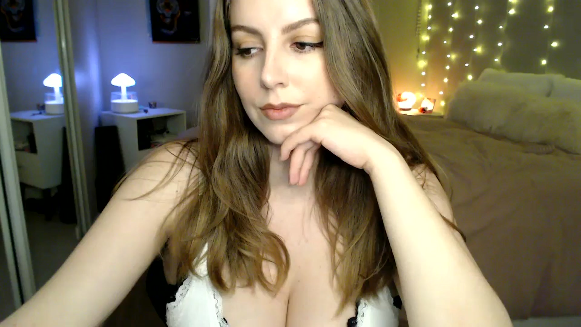 Gallery image thumbnail from MyaDelaney's myfreecams stream on, 03/20/2026, 06:01 image 18 of 20