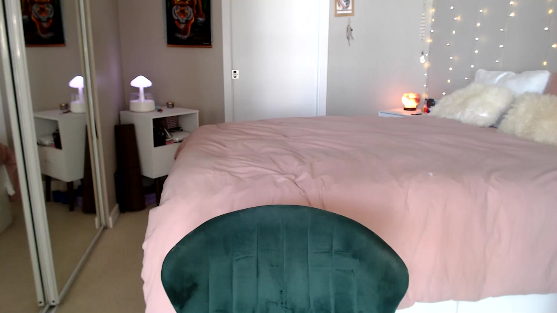 Gallery image thumbnail from MyaDelaney's myfreecams stream on, 04/08/2026, 21:52 image 13 of 20