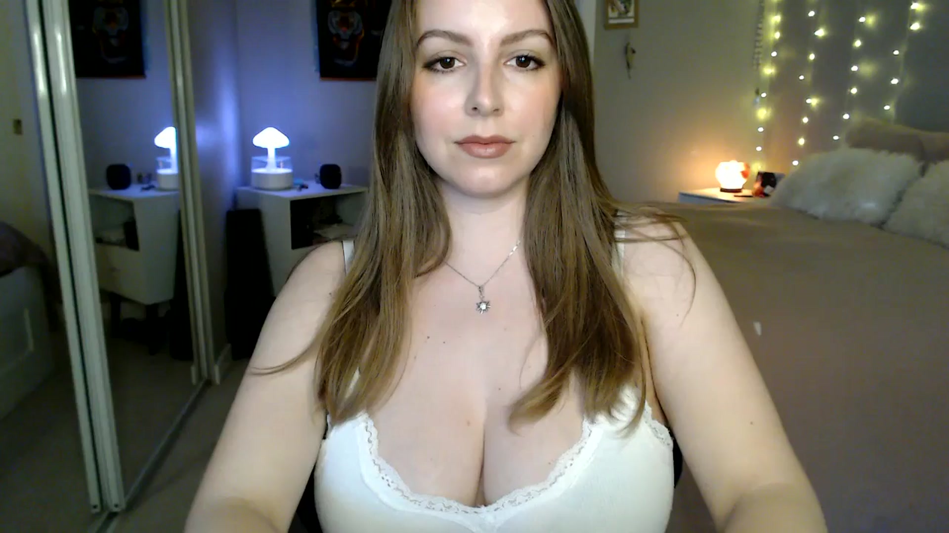 Gallery image thumbnail from MyaDelaney's myfreecams stream on, 04/14/2026, 02:50 image 6 of 20