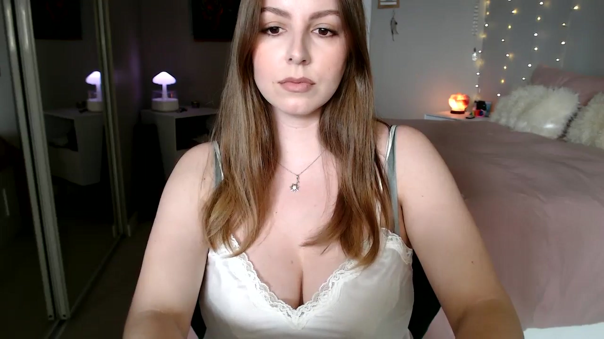 Gallery image thumbnail from MyaDelaney's myfreecams stream on, 04/15/2026, 21:15 image 7 of 20