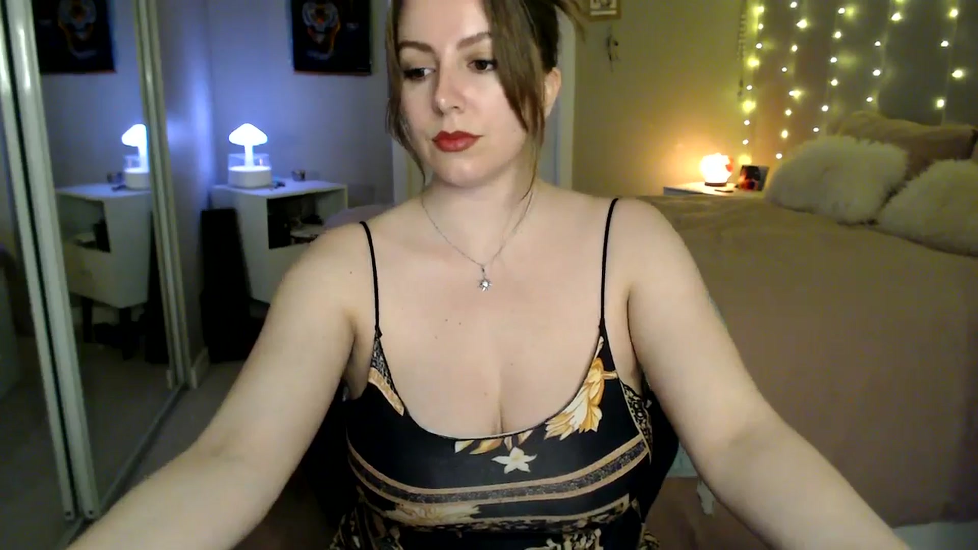 Gallery image thumbnail from MyaDelaney's myfreecams stream on, 04/17/2026, 05:47 image 7 of 20