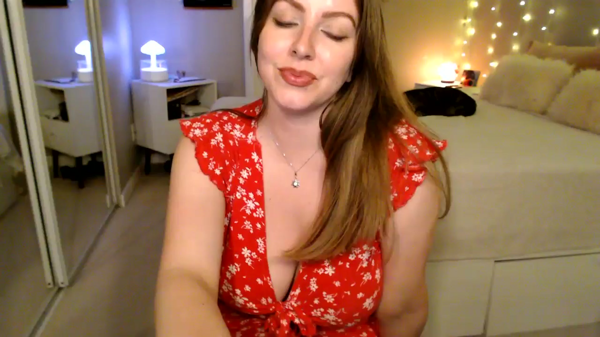 Gallery image thumbnail from MyaDelaney's myfreecams stream on, 04/26/2026, 05:15 image 18 of 20