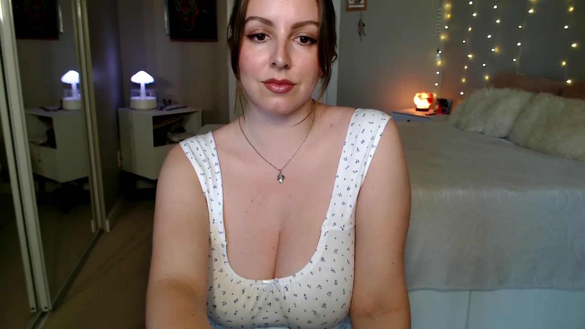 Gallery image thumbnail from MyaDelaney's myfreecams stream on, 04/30/2026, 03:08 image 10 of 20