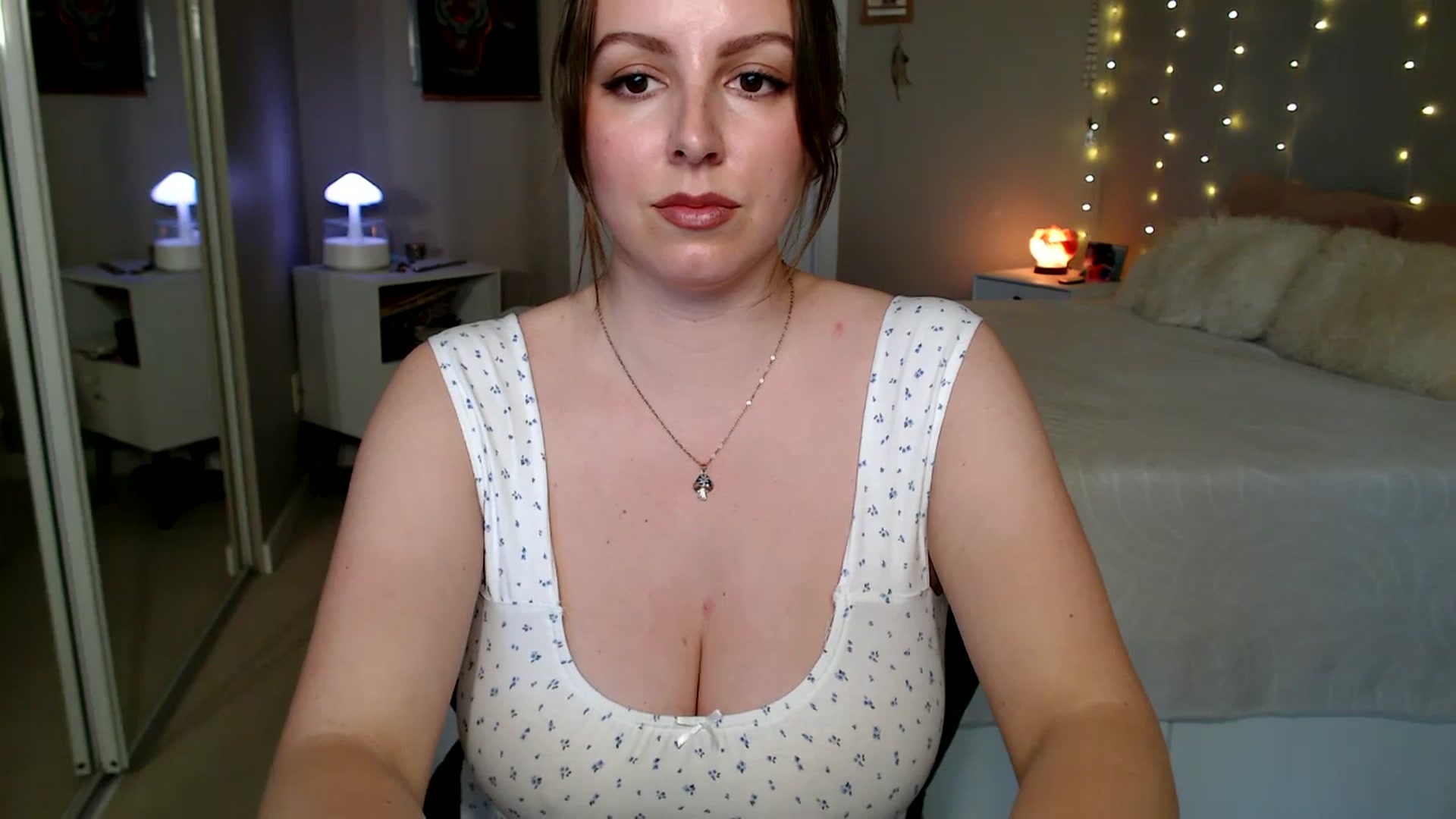 Gallery image thumbnail from MyaDelaney's myfreecams stream on, 04/30/2026, 03:08 image 19 of 20
