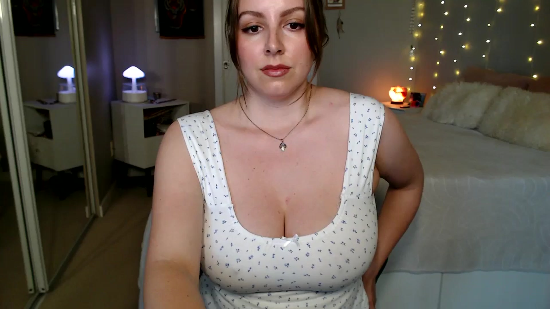 Gallery image thumbnail from MyaDelaney's myfreecams stream on, 04/30/2026, 03:08 image 13 of 20