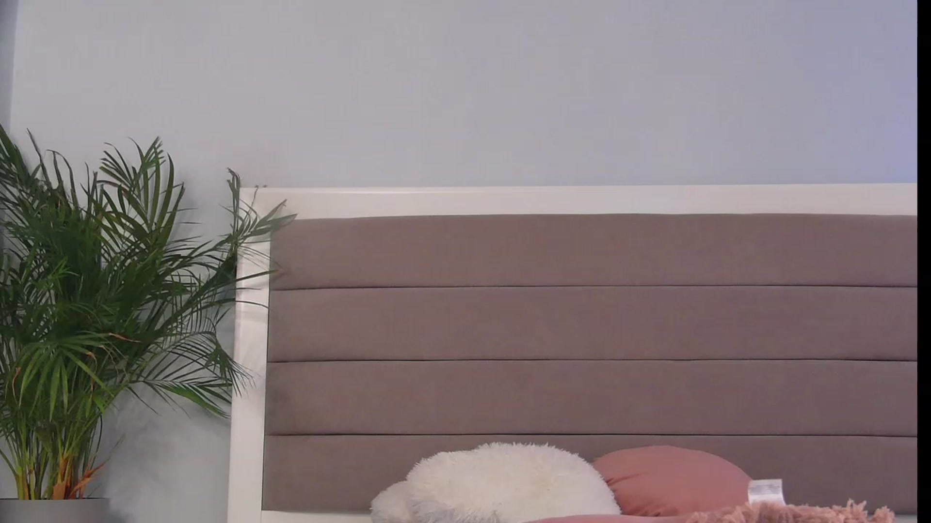 Gallery image thumbnail from MyaKira's myfreecams stream on, 07/24/2023, 14:11 image 14 of 20