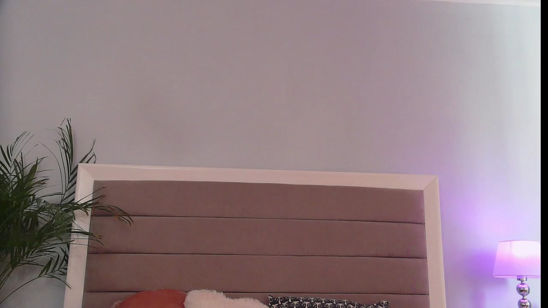 Gallery image thumbnail from MyaKira's myfreecams stream on, 07/25/2023, 14:51 image 15 of 20