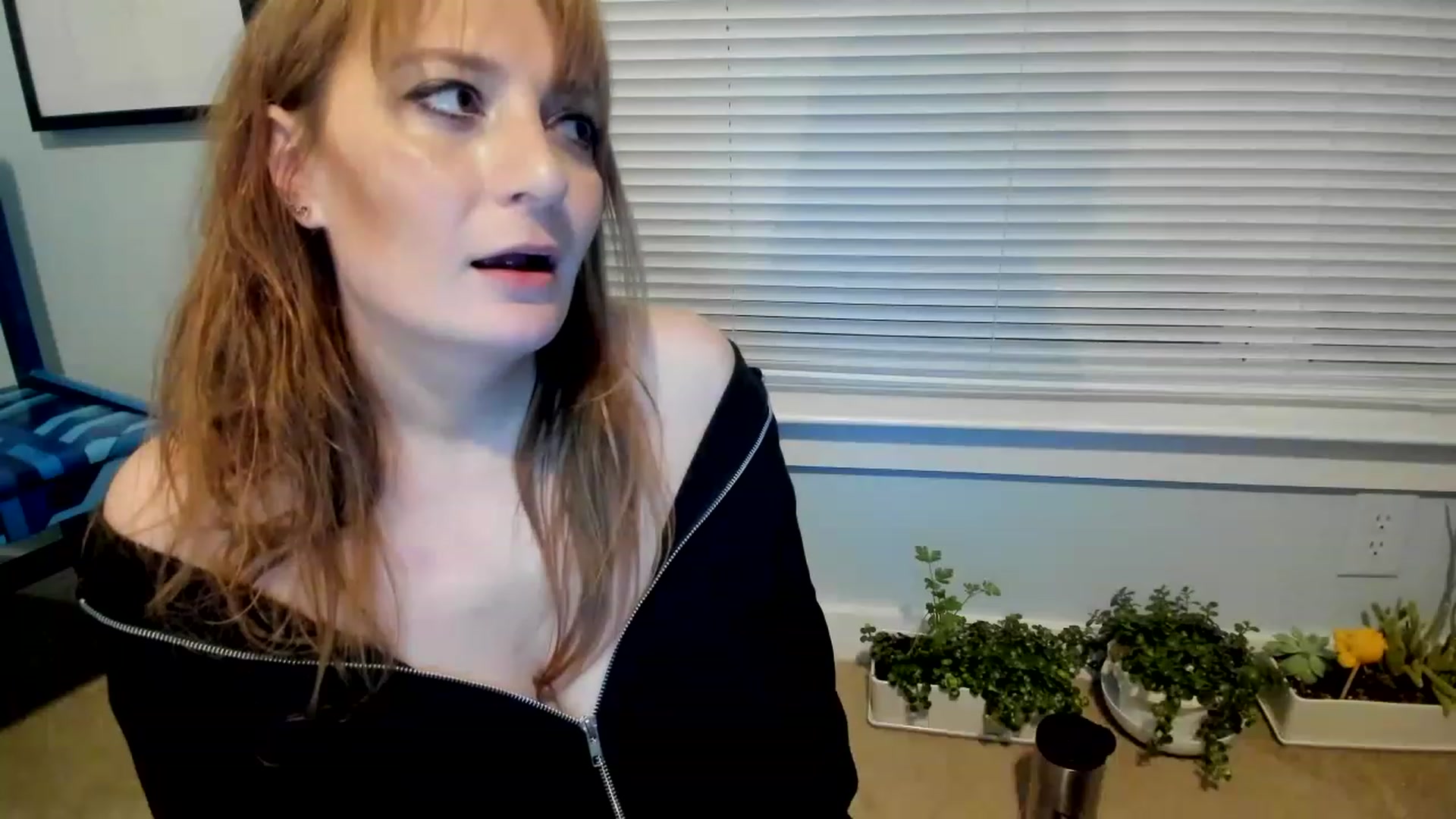 Gallery image thumbnail from Mya_Heart's myfreecams stream on, 11/15/2022, 06:49 image 19 of 20