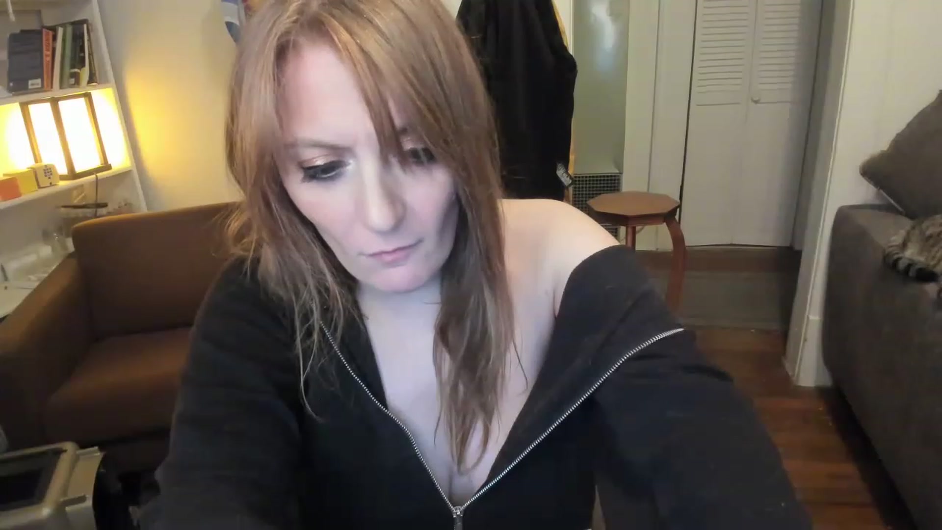 Gallery image thumbnail from Mya_Heart's myfreecams stream on, 11/24/2022, 10:02 image 20 of 20