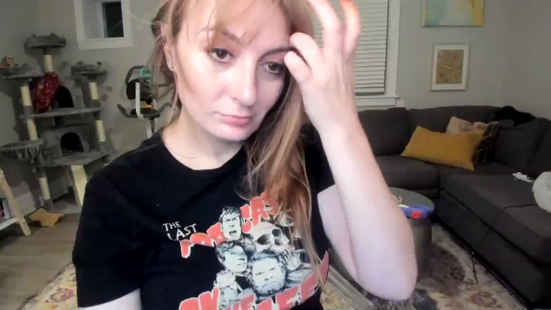 Gallery image thumbnail from Mya_Heart's myfreecams stream on, 08/14/2023, 07:07 image 10 of 20