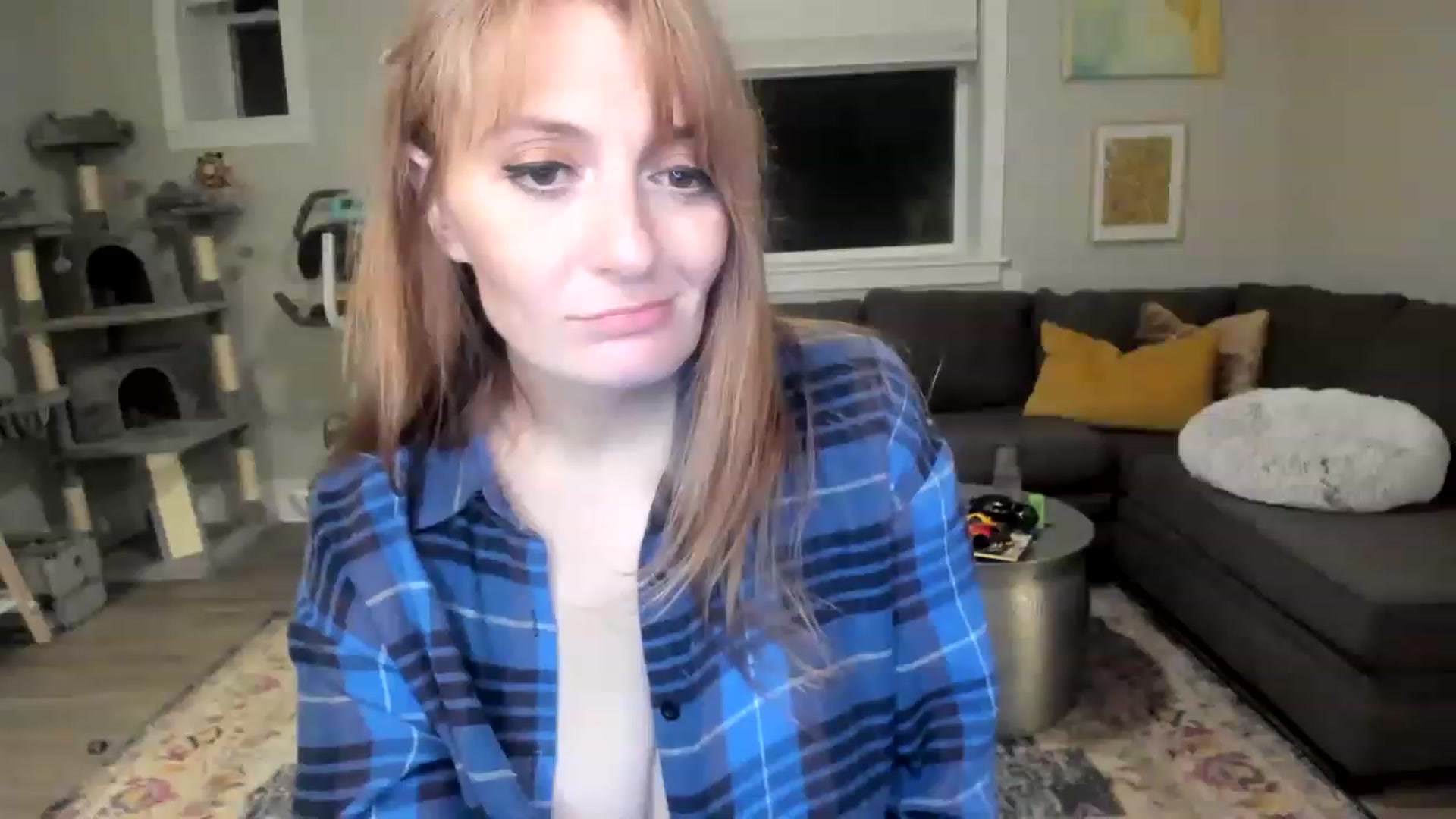 Gallery image thumbnail from Mya_Heart's myfreecams stream on, 08/23/2023, 08:04 image 7 of 20