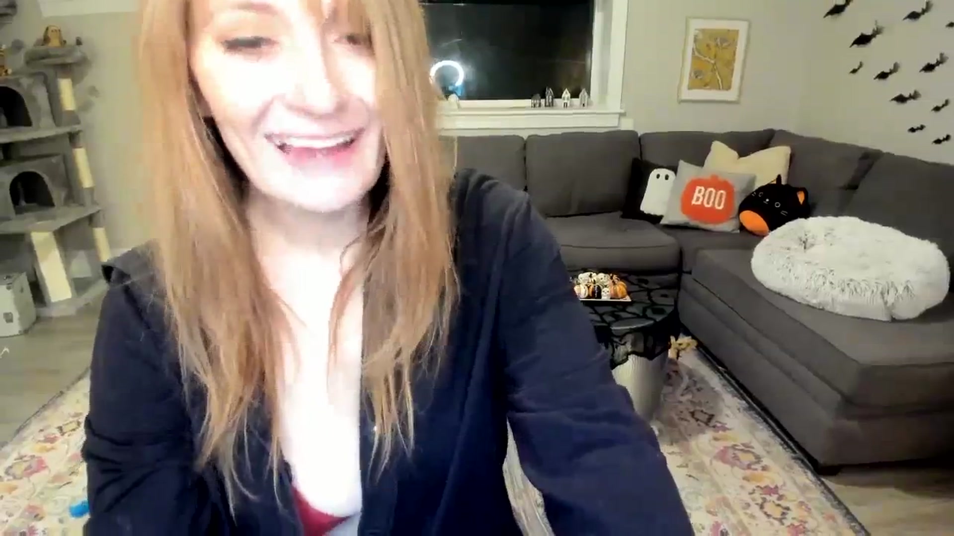 Gallery image thumbnail from Mya_Heart's myfreecams stream on, 11/02/2023, 06:54 image 4 of 20