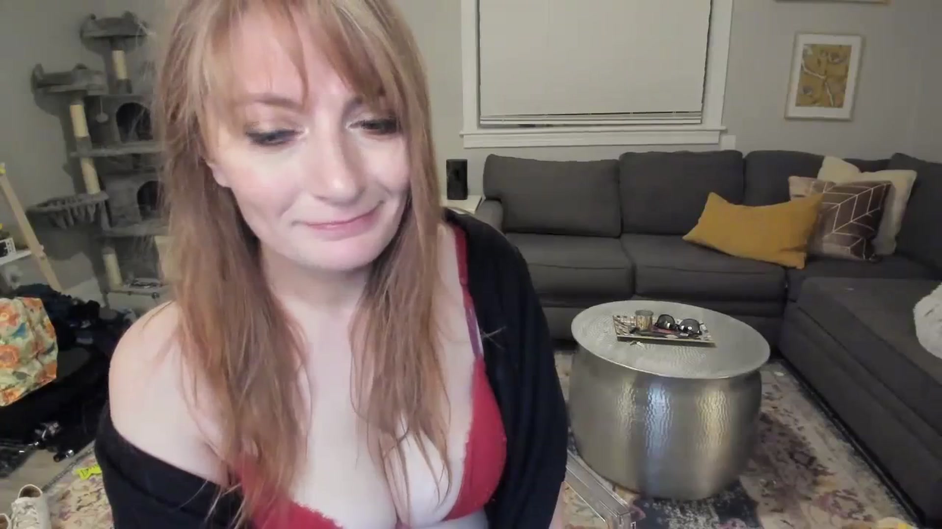 Gallery image thumbnail from Mya_Heart's myfreecams stream on, 11/22/2023, 06:22 image 2 of 20