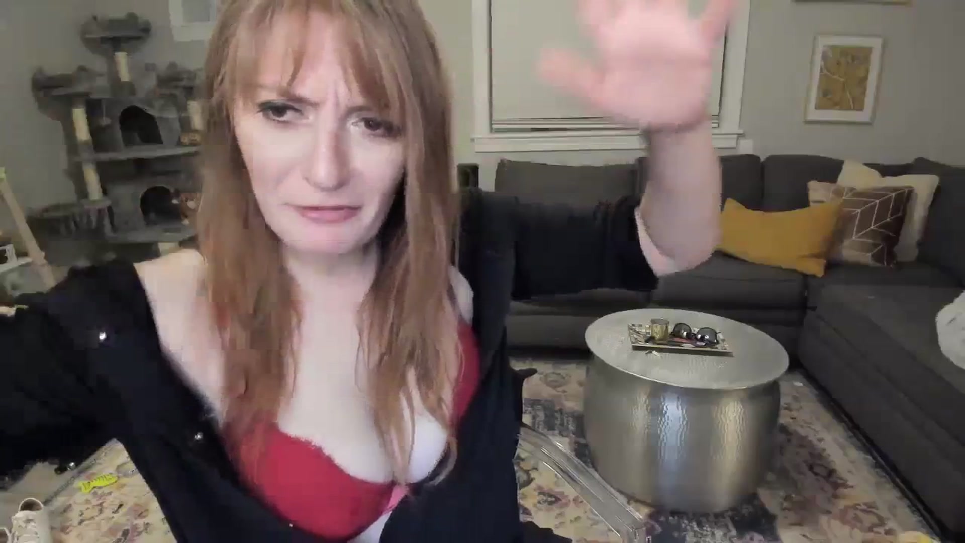 Gallery image thumbnail from Mya_Heart's myfreecams stream on, 11/22/2023, 06:22 image 6 of 20