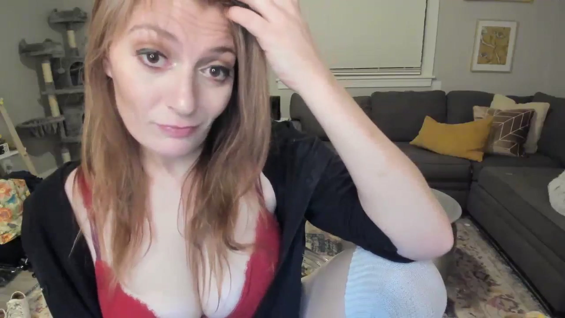 Gallery image thumbnail from Mya_Heart's myfreecams stream on, 11/22/2023, 06:22 image 17 of 20
