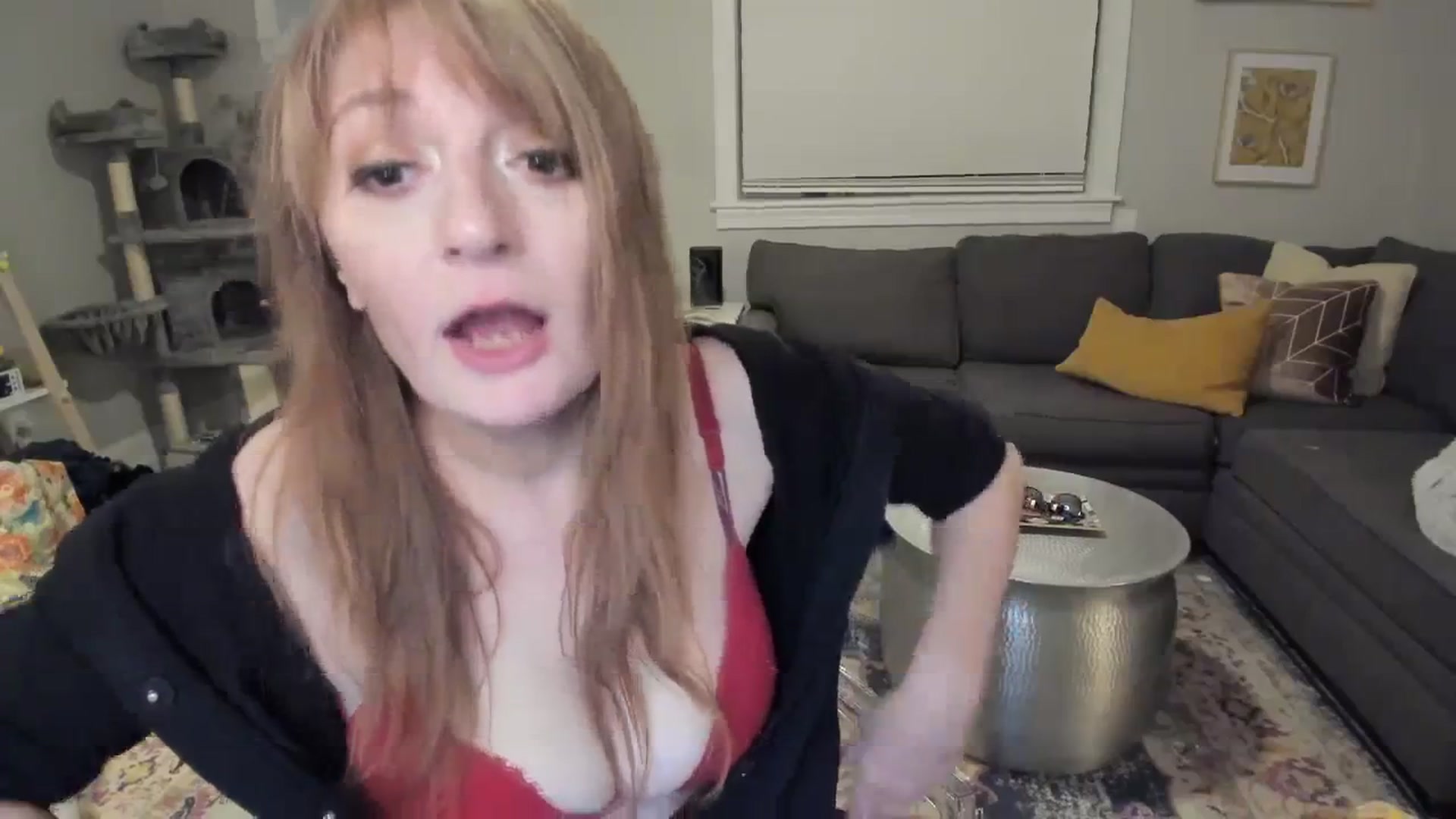 Gallery image thumbnail from Mya_Heart's myfreecams stream on, 11/22/2023, 06:22 image 10 of 20