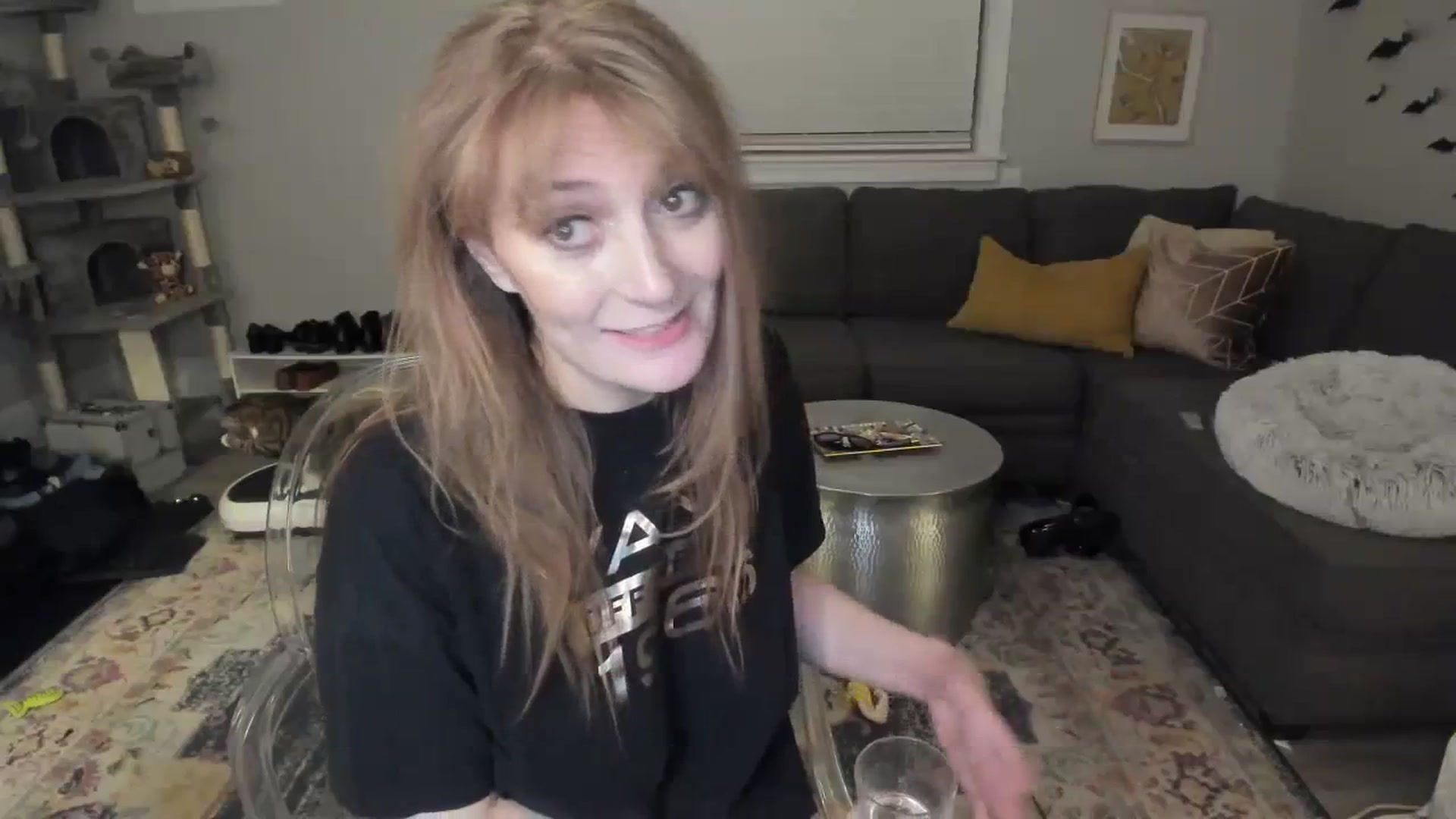 Gallery image thumbnail from Mya_Heart's myfreecams stream on, 11/24/2023, 07:49 image 8 of 20