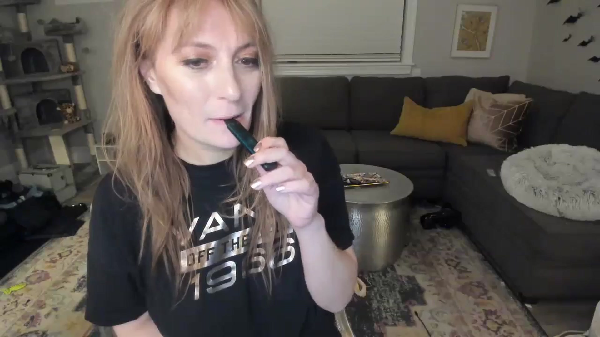 Gallery image thumbnail from Mya_Heart's myfreecams stream on, 11/24/2023, 07:49 image 13 of 20