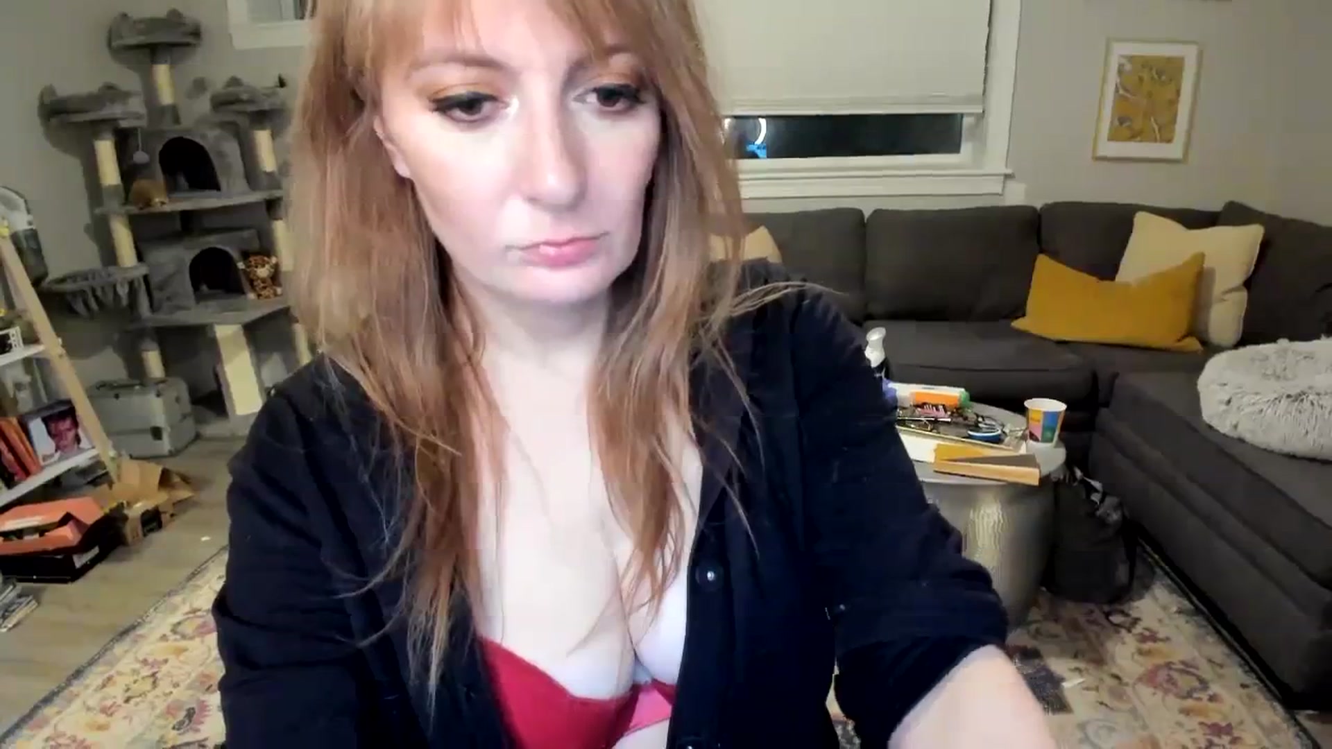 Gallery image thumbnail from Mya_Heart's myfreecams stream on, 12/27/2023, 06:08 image 13 of 20