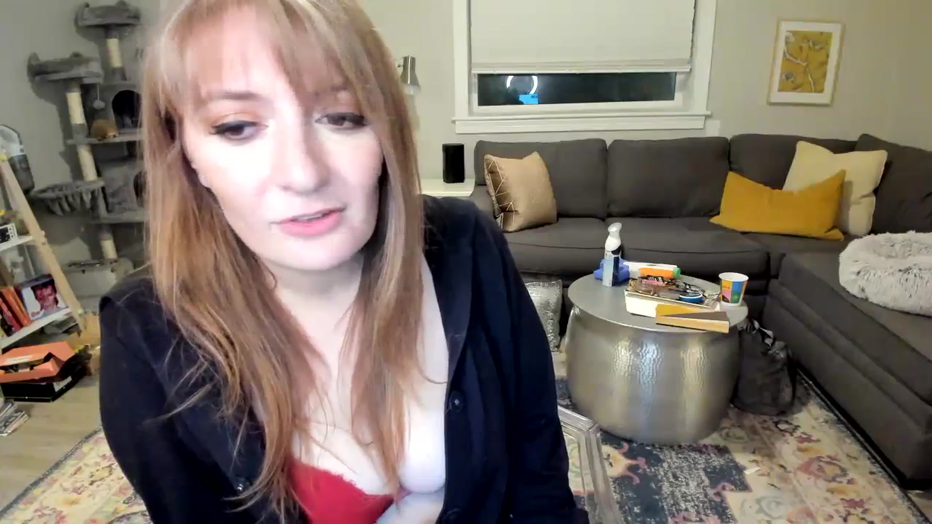 Gallery image thumbnail from Mya_Heart's myfreecams stream on, 12/27/2023, 06:44 image 17 of 20