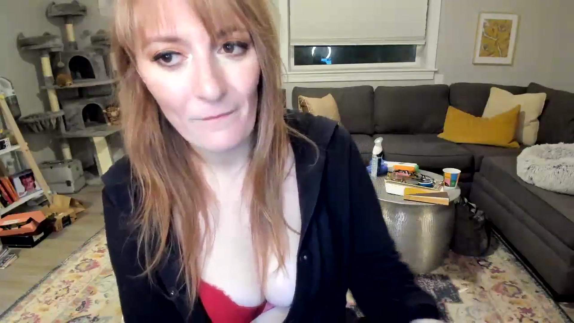 Gallery image thumbnail from Mya_Heart's myfreecams stream on, 12/27/2023, 06:44 image 8 of 20