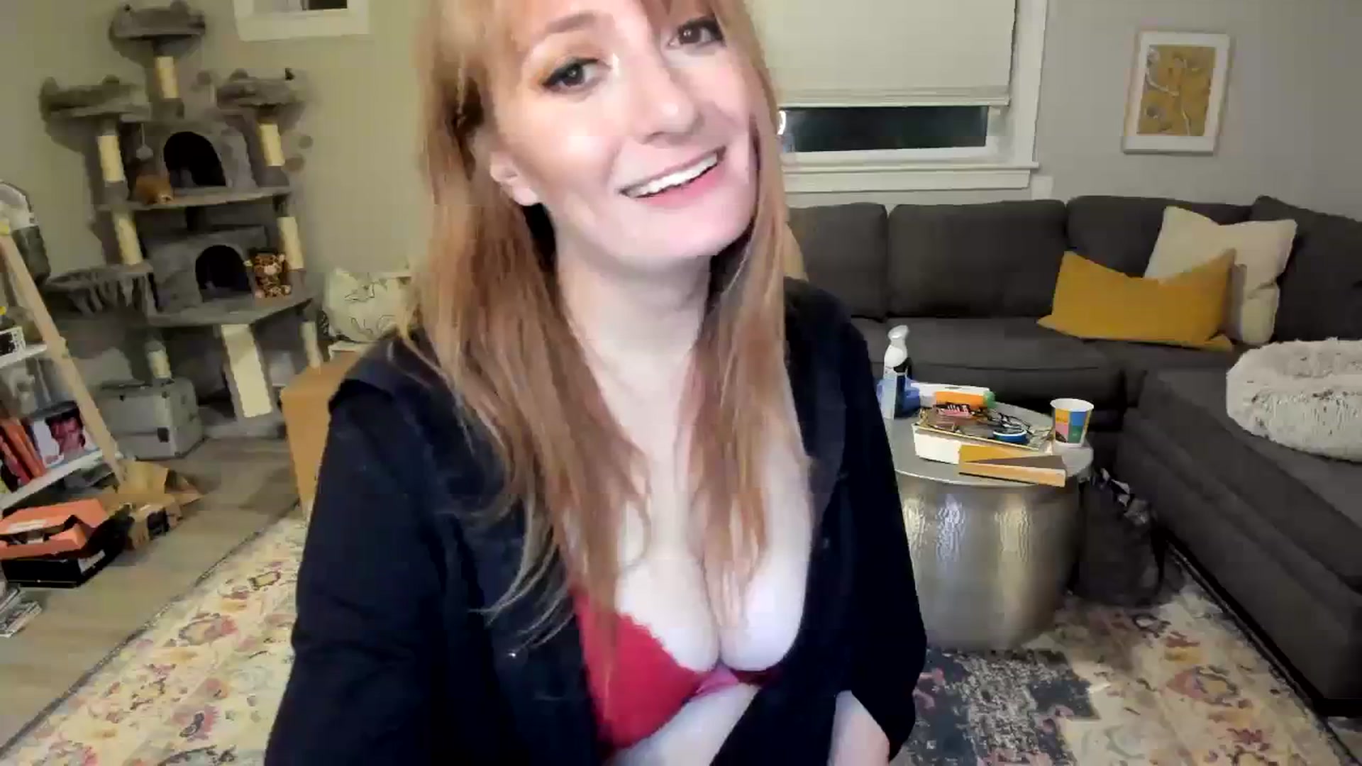 Gallery image thumbnail from Mya_Heart's myfreecams stream on, 12/27/2023, 06:44 image 14 of 20