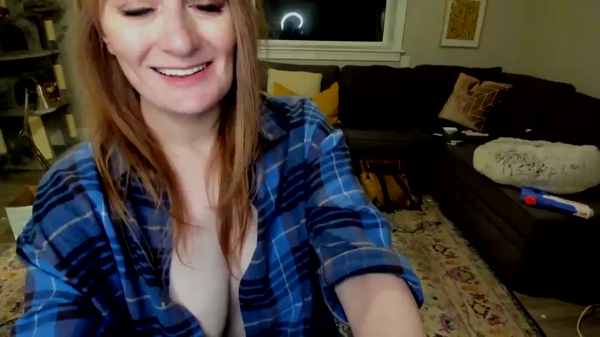 Gallery image thumbnail from Mya_Heart's myfreecams stream on, 02/19/2024, 06:57 image 4 of 20