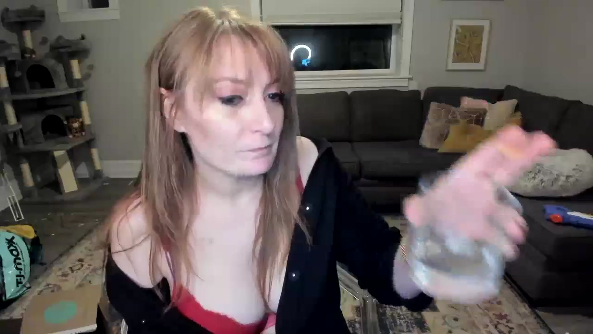 Gallery image thumbnail from Mya_Heart's myfreecams stream on, 02/21/2024, 06:22 image 15 of 20