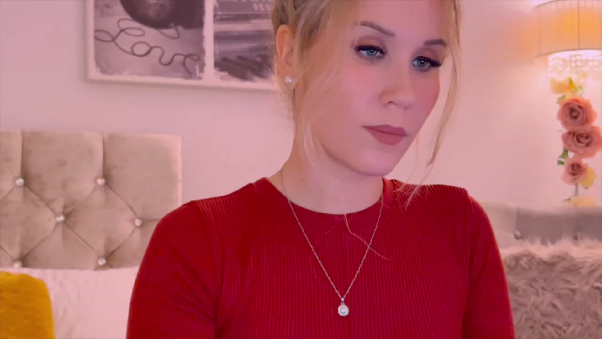 Gallery image thumbnail from Myabeline's myfreecams stream on, 11/20/2022, 22:31 image 8 of 20