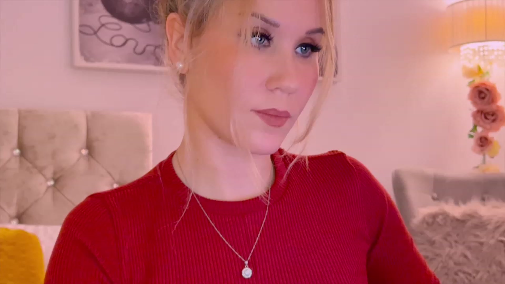 Gallery image thumbnail from Myabeline's myfreecams stream on, 11/20/2022, 22:31 image 16 of 20