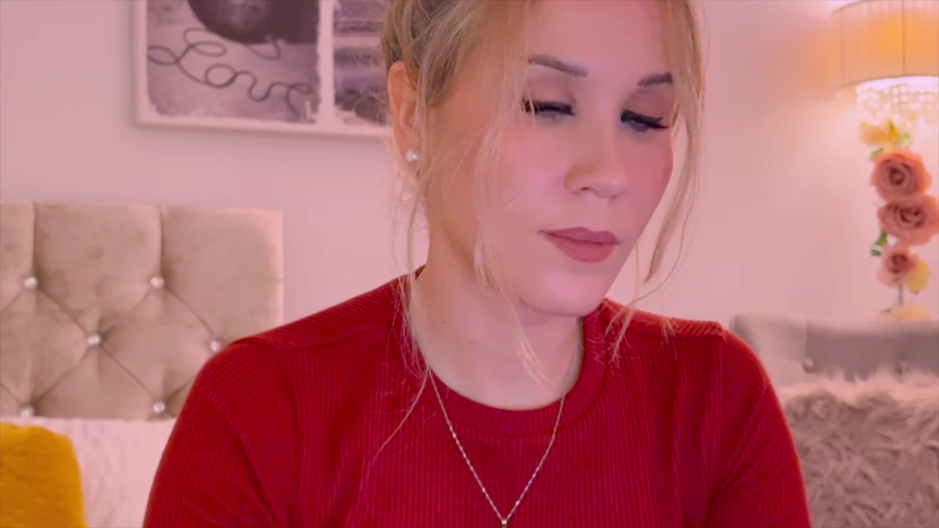 Gallery image thumbnail from Myabeline's myfreecams stream on, 11/20/2022, 22:31 image 19 of 20