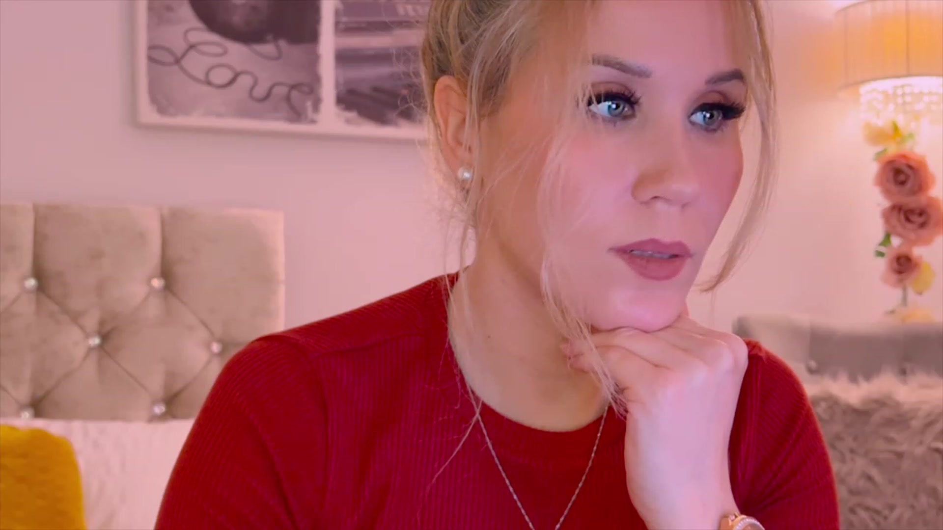 Gallery image thumbnail from Myabeline's myfreecams stream on, 11/20/2022, 22:31 image 20 of 20