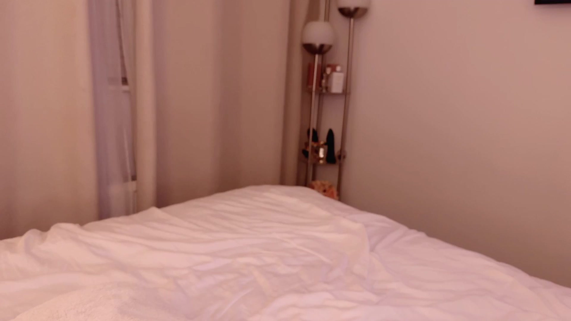 Gallery image thumbnail from Myassistant's myfreecams stream on, 04/28/2025, 20:17 image 19 of 20