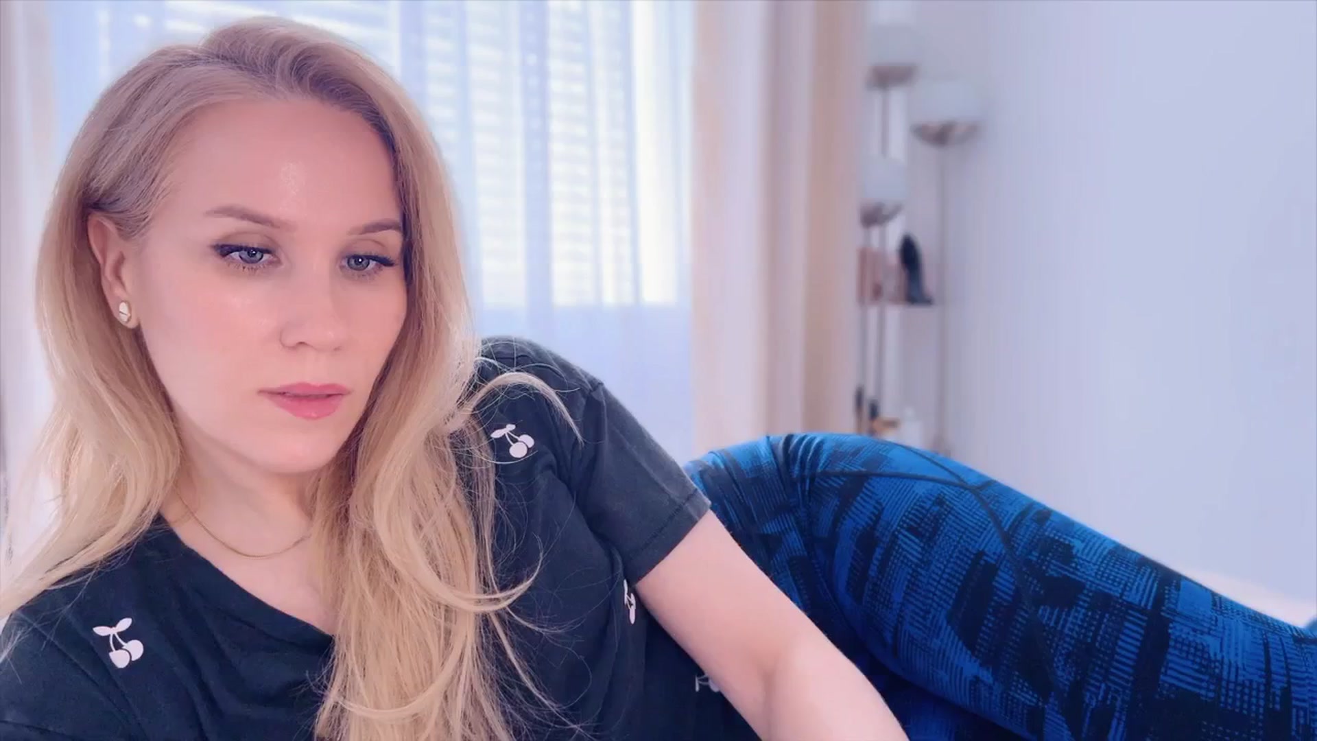 Gallery image thumbnail from Myassistant's myfreecams stream on, 05/30/2025, 15:35 image 5 of 20
