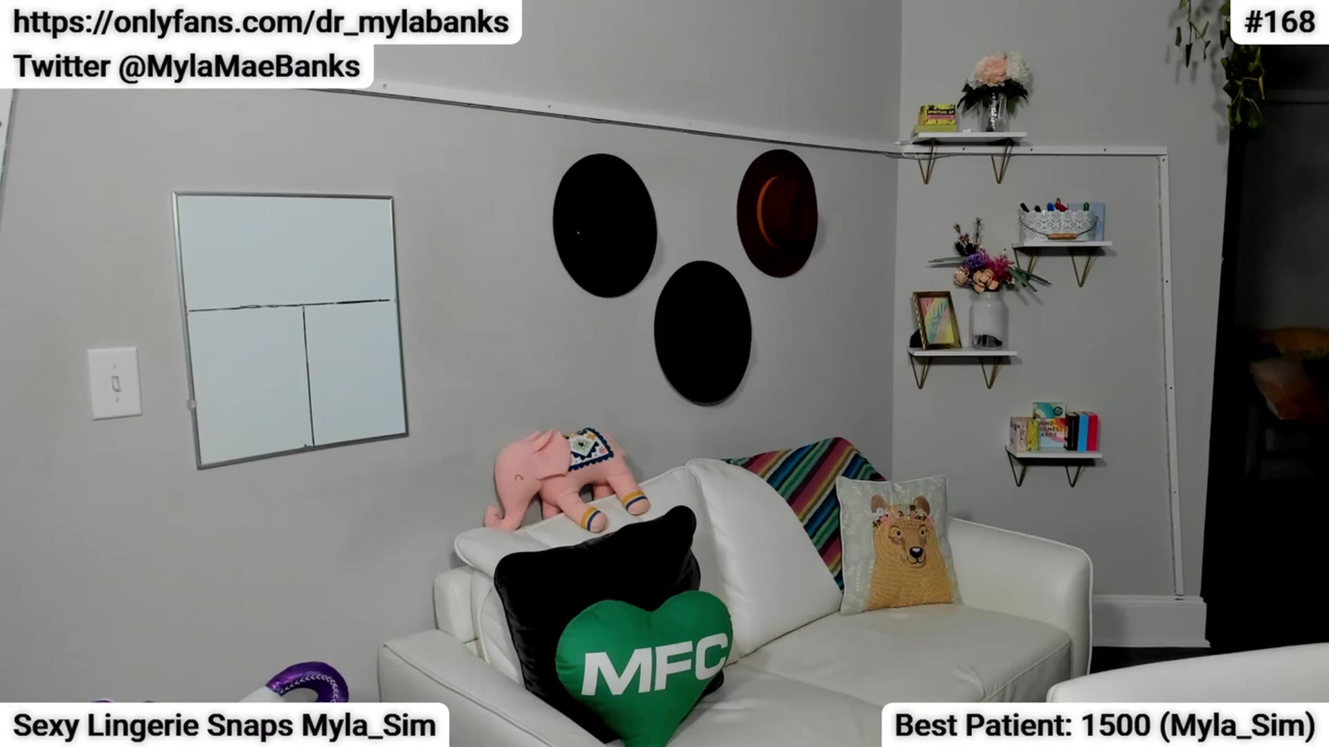Gallery image thumbnail from MylaBanks's myfreecams stream on, 11/17/2023, 06:31 image 17 of 20