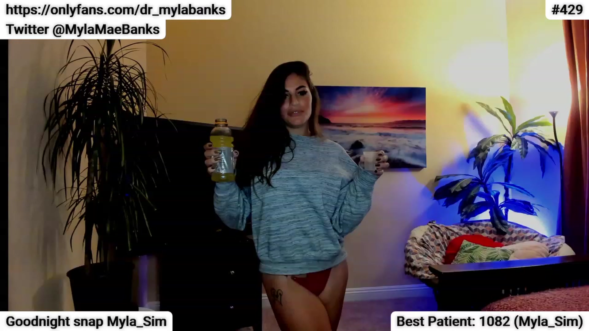 Gallery image thumbnail from MylaBanks's myfreecams stream on, 12/14/2023, 08:59 image 20 of 20