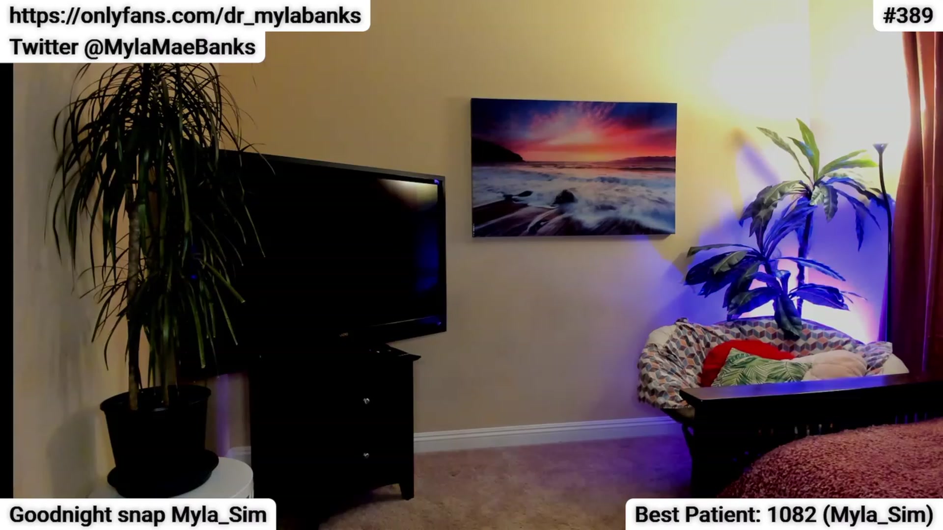 Gallery image thumbnail from MylaBanks's myfreecams stream on, 12/14/2023, 10:16 image 19 of 20