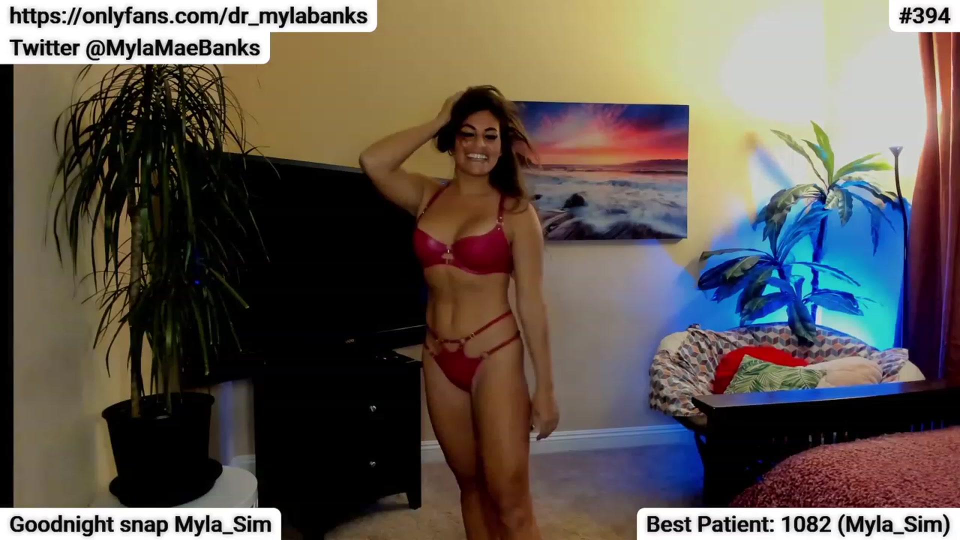 Gallery image thumbnail from MylaBanks's myfreecams stream on, 12/14/2023, 10:16 image 18 of 20
