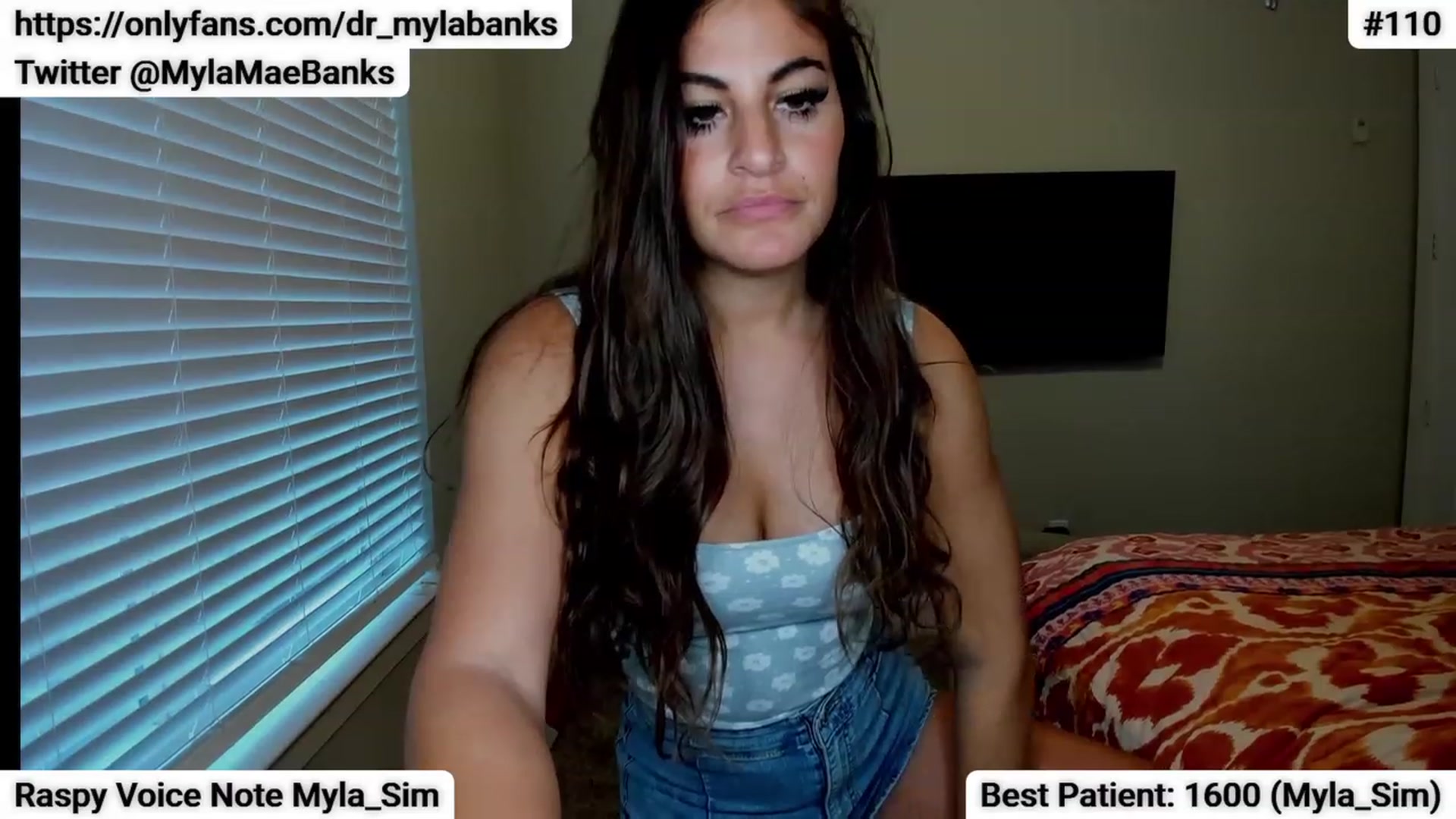 Gallery image thumbnail from MylaBanks's myfreecams stream on, 01/08/2024, 18:53 image 8 of 20