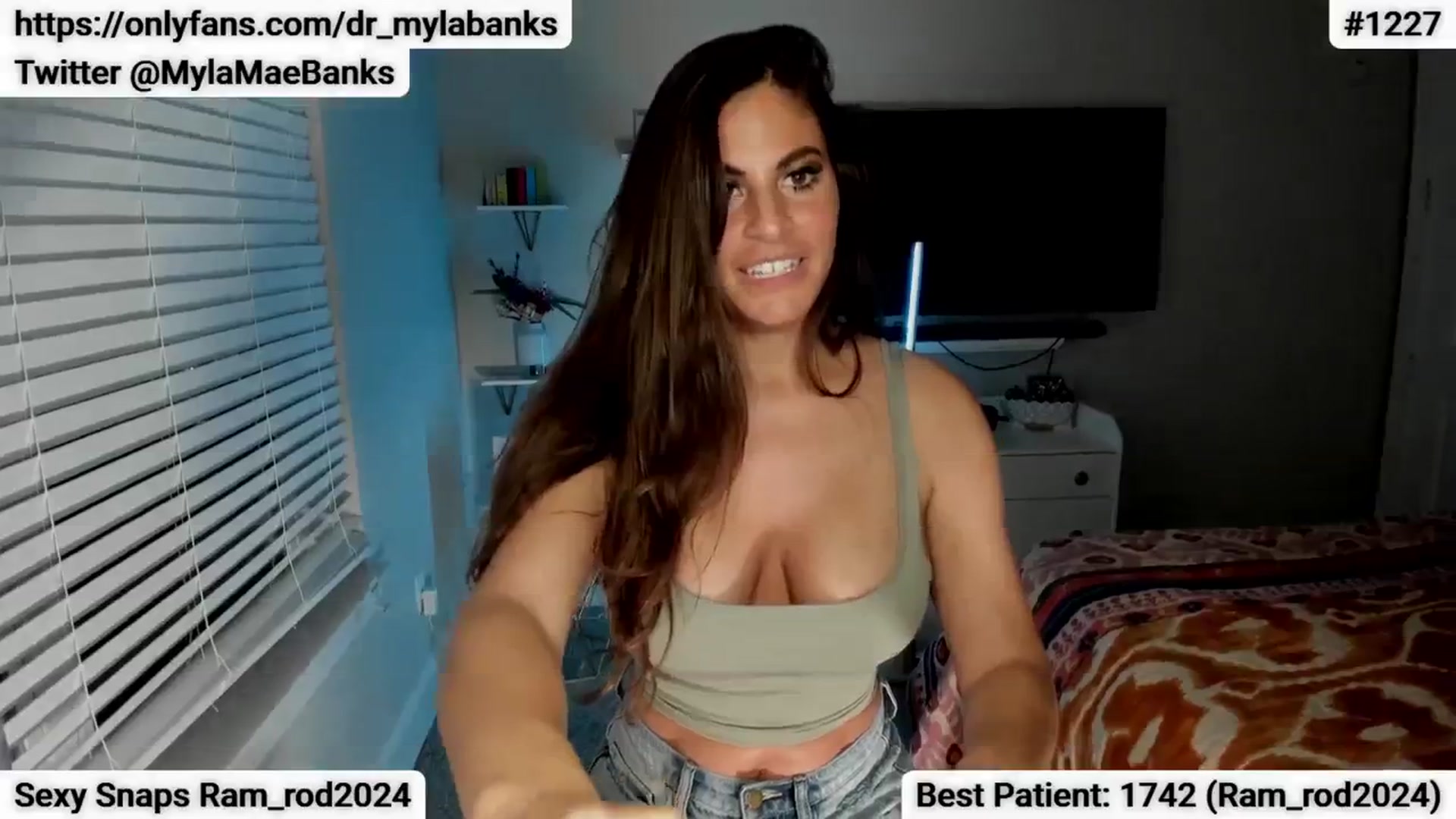 Gallery image thumbnail from MylaBanks's myfreecams stream on, 03/07/2024, 06:36 image 15 of 20
