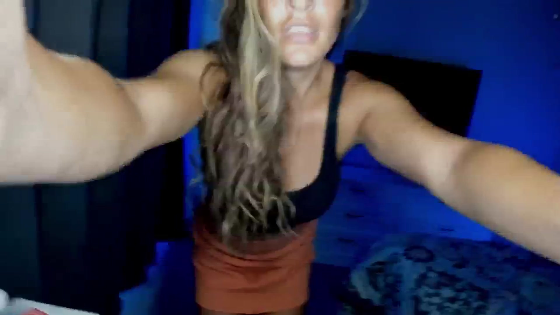 Gallery image thumbnail from MylaBanks's myfreecams stream on, 07/08/2024, 18:33 image 4 of 20