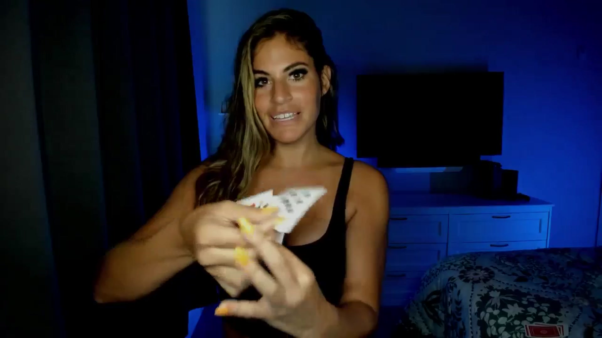 Gallery image thumbnail from MylaBanks's myfreecams stream on, 07/08/2024, 18:33 image 6 of 20